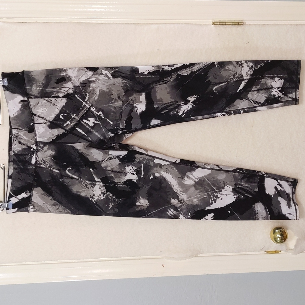Marc New York sz XL black and white leggings